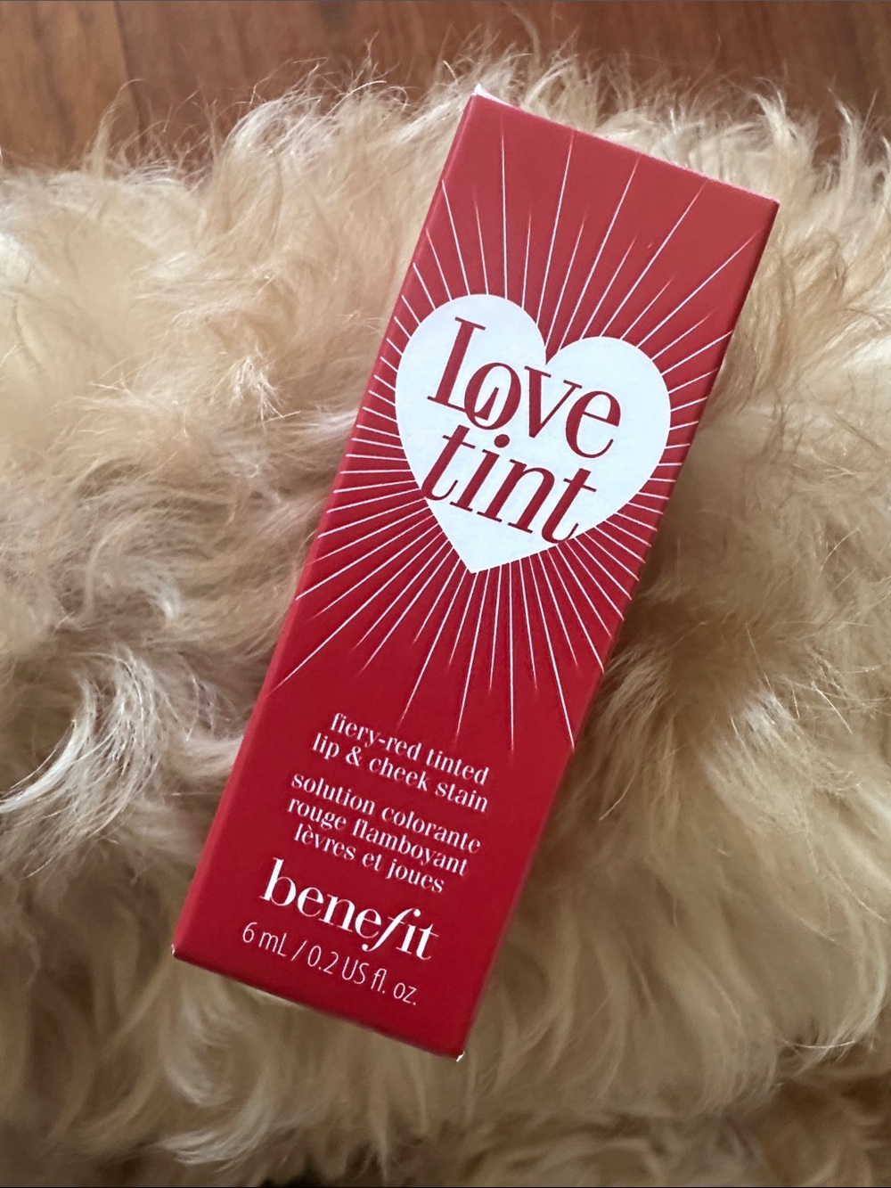 Benefit Love Tint Lip & Cheek Tint - Bright Red Packaging
